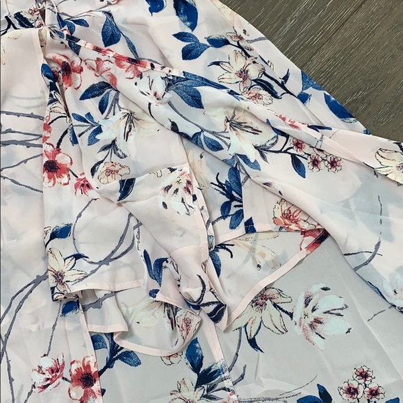 🍁Long open front dress with shorts - Picture 4 of 8